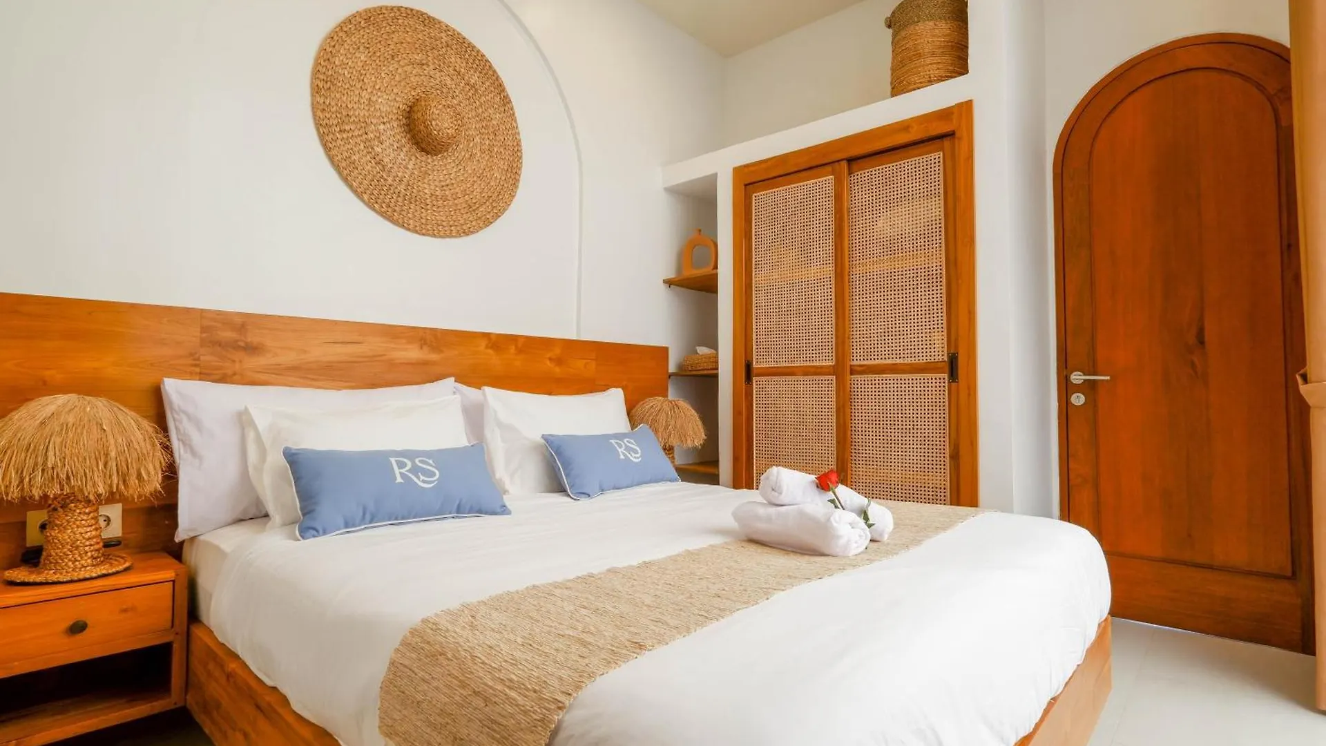 Villa Venus By Roses&Stars Uluwatu  Indonesia